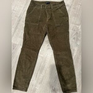 Jones New York corduroy skinny pant